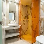 Reverie Lejlighedshotel 4*