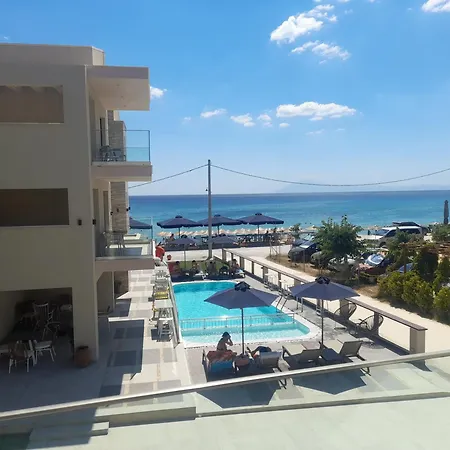 Reverie Apart-hotel 4*