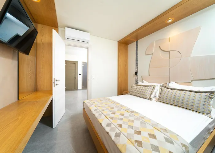 Reverie Apart Otel 4*